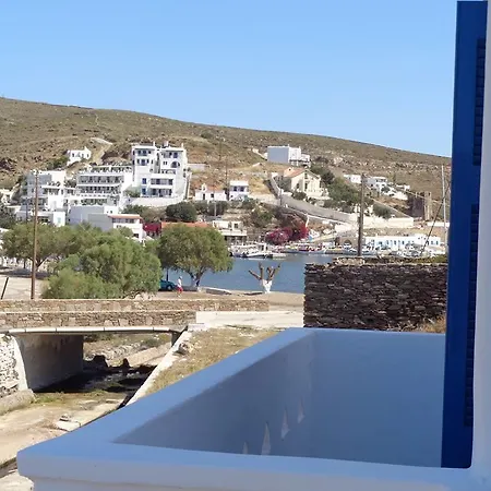 House Kythnos * Loutrá