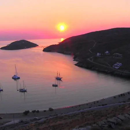 House Kythnos Gospodarstwo wiejskie Loutrá