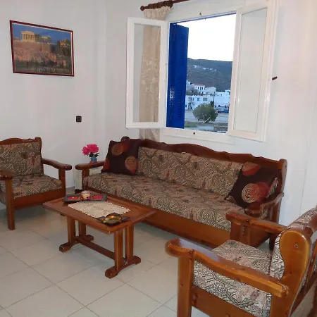 House Kythnos * Loutrá